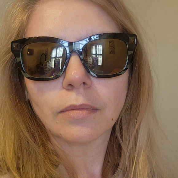 Valentino resin camo wayfarer silver mirrored sunglasses 👓 - Picture 2 of 14